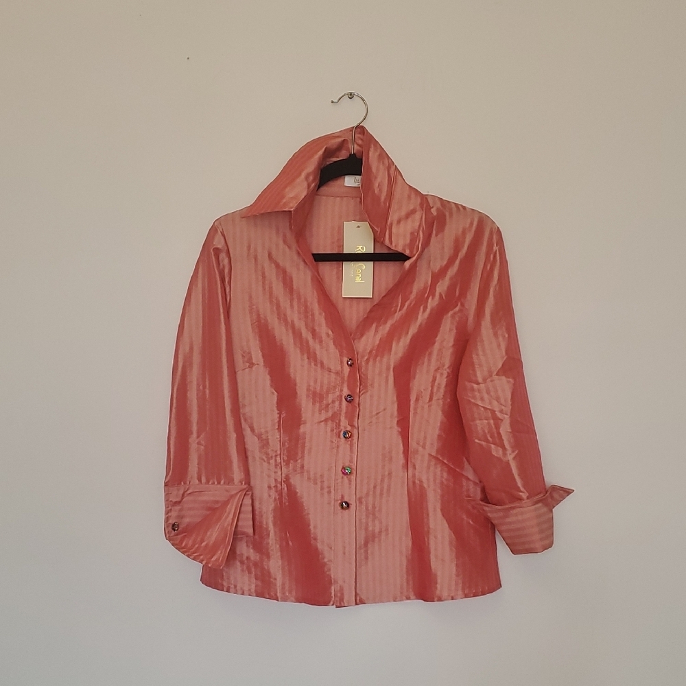 Red CORAL NWT Button-Up Women's Top